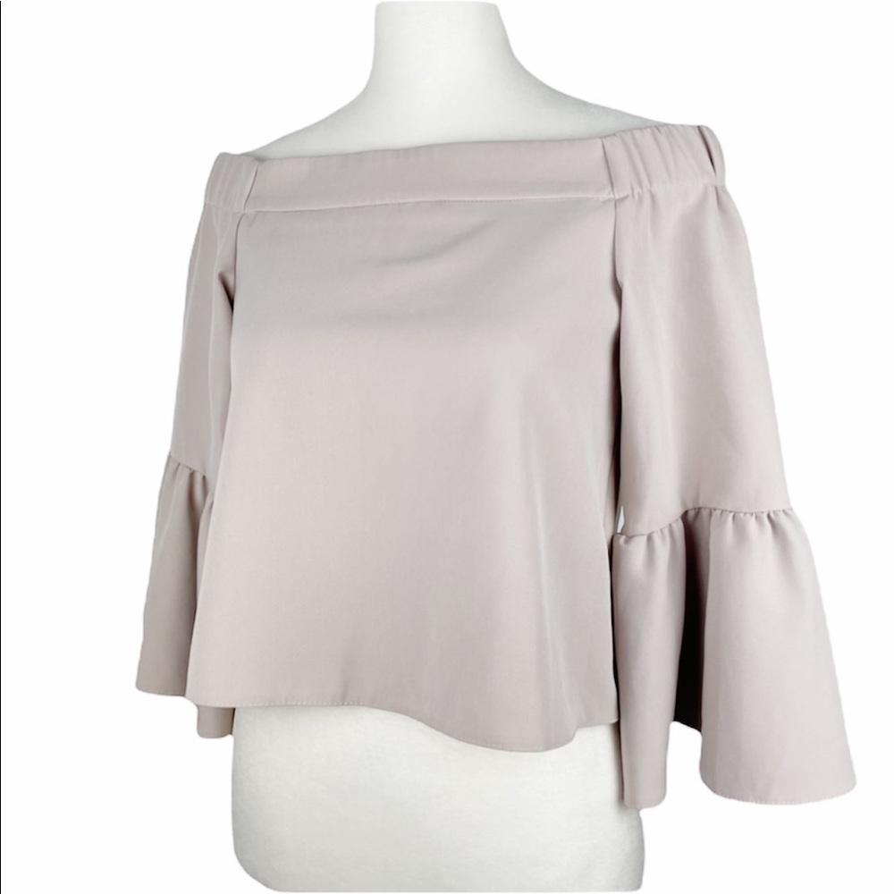 ASOS Cropped Top Bell Sleeves Woman’s Size 2 Blush Nude